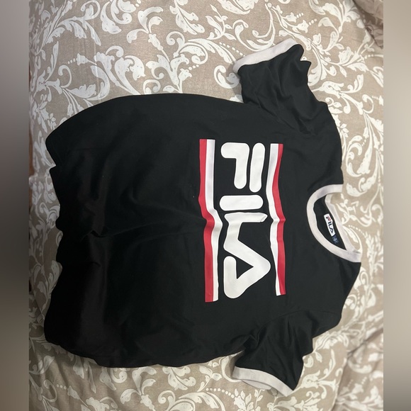 Fila Tee - Picture 2 of 4